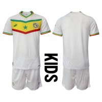 Billiga Senegal Barnkläder Hemma fotbollskläder till baby VM 2022 Kortärmad (+ Korta byxor)